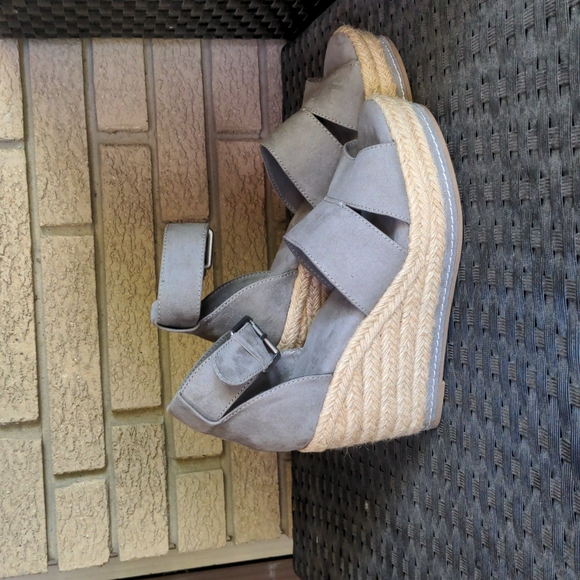 Universal Thread espadrille wedges - Picture 5 of 7